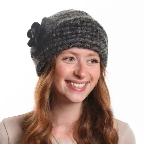 Chapeau bonnet en laine avec fleur